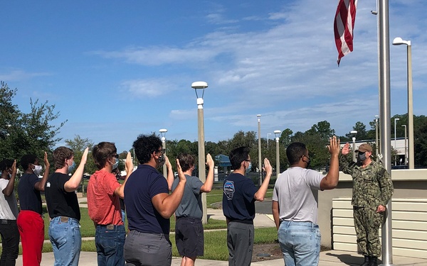 Recruiting Reinforcements: Navy Reservists provide critical support to Navy Recruiting Command keeping new accessions on track during COVID-19
