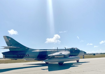 MK-58 Hawker Hunter prepare for takeoff