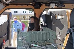 JMC returns thanks to girl who has written 500 letters to Soldiers