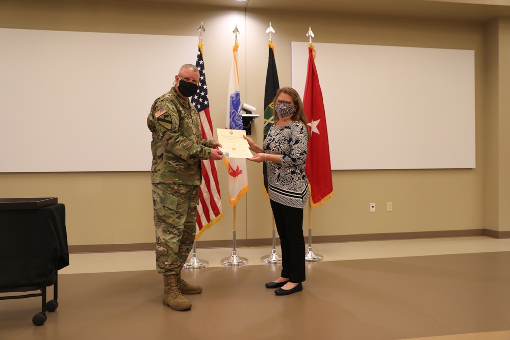 Honoring USACAPOC(A) Soldier and DA Civilian achievement in the time of COVID-19 safety