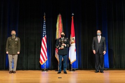 Civil Affairs Officer Awarded the 2019 General Douglas MacArthur Leadership Award