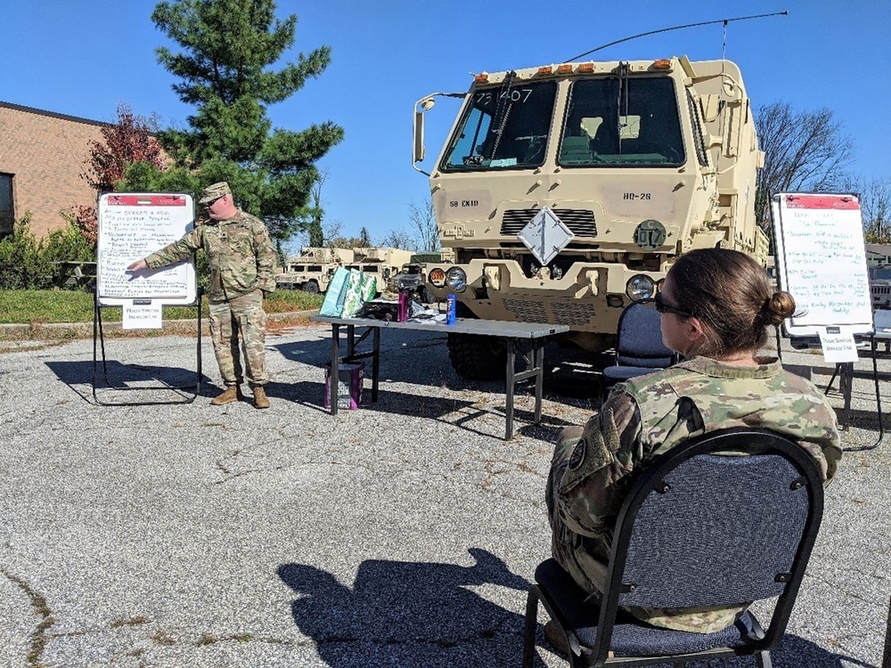 Task Force 291 Commander provides professional development for leaders