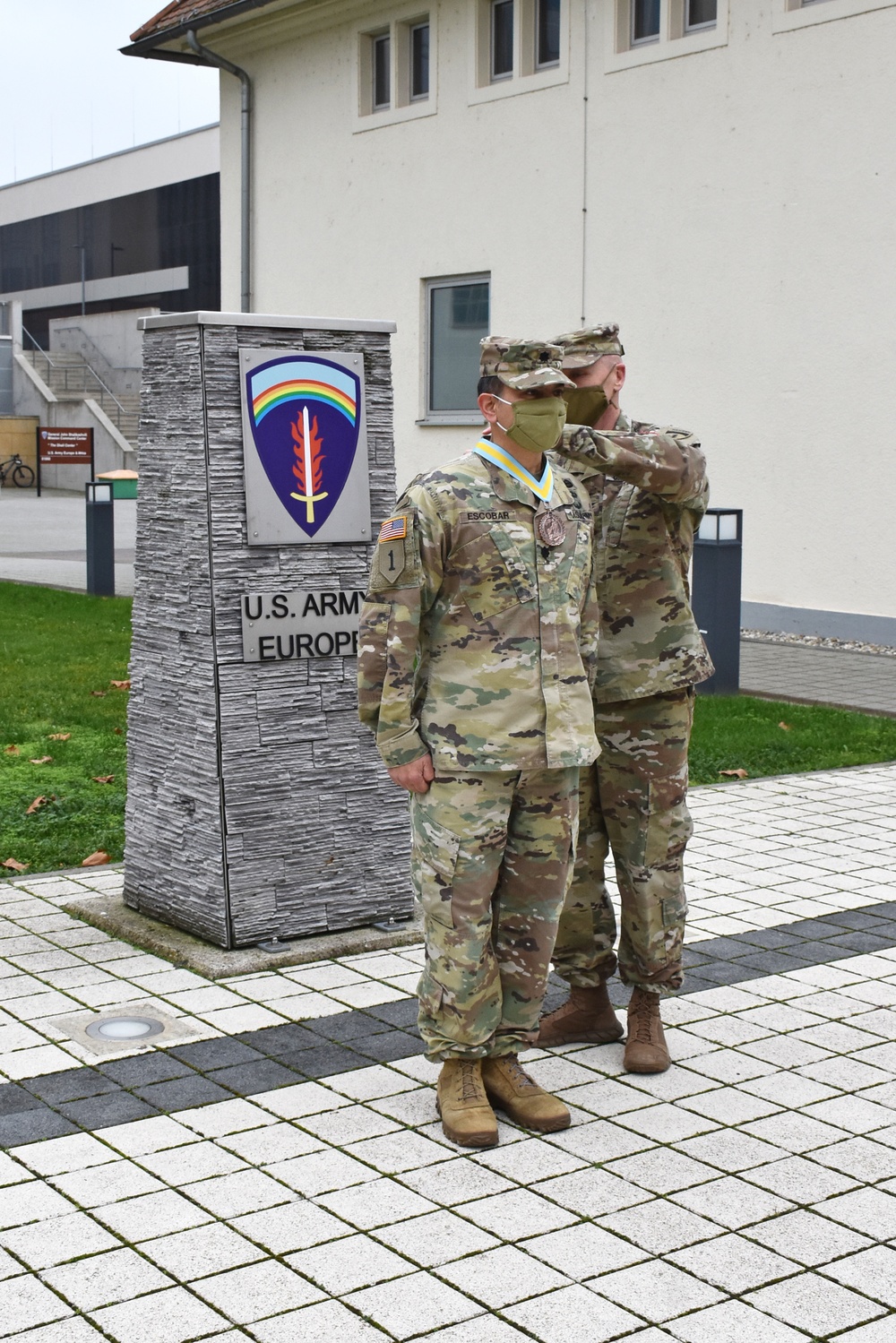Order of St. Maurice presented to USAG Wiesbaden Soldiers