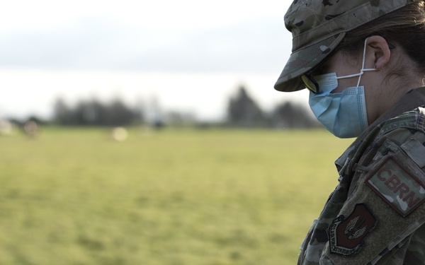 48th CES conducts smoke grenade training