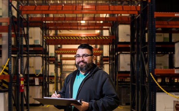 DOD civilian encourages Airmen to share their innovative ideas