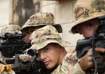 Indonesia Platoon Exchange: MOUT Training