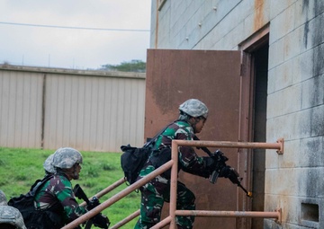 Indonesia Platoon Exchange: MOUT Training