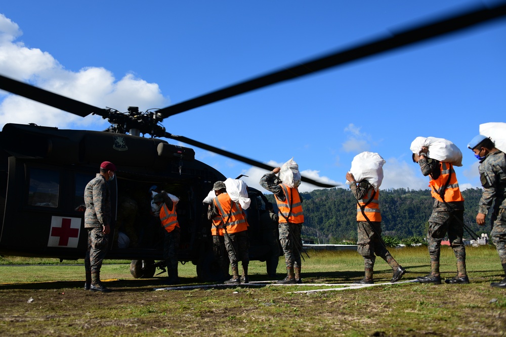 JTF-Bravo delivers humanitarian aid in Guatemala