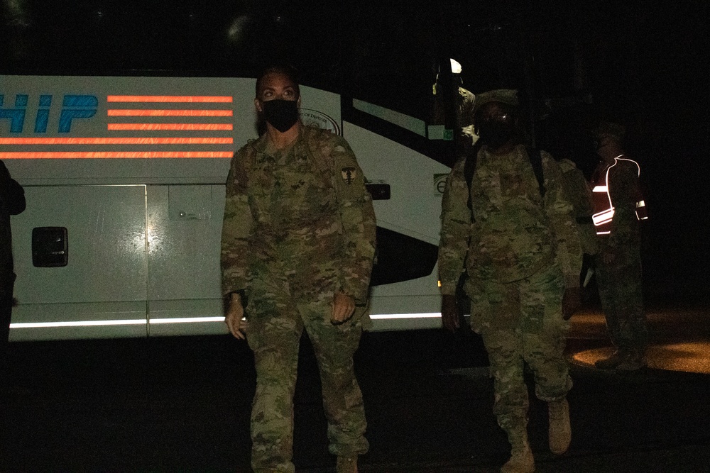 115th Military Police Company Arrives Home for Thanksgiving