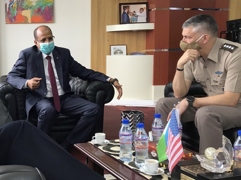 AFRICOM commander meets with Djiboutian Foreign Minister