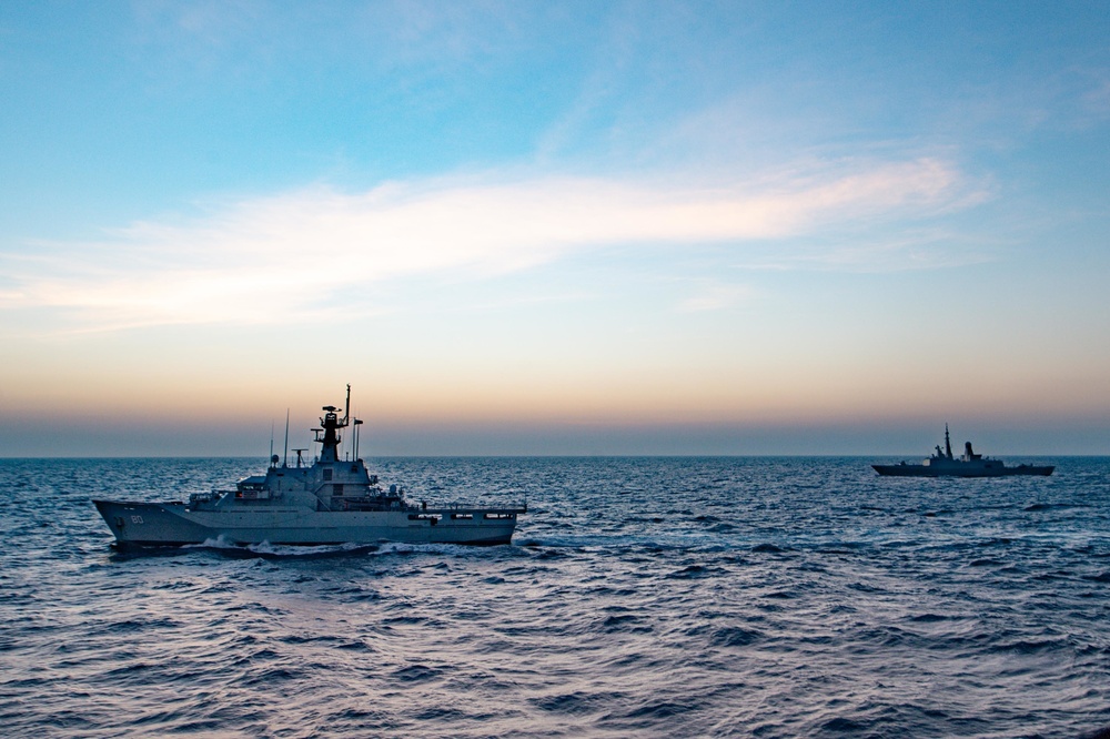 USS Winston S. Churchill Overwatch In The Bab el-Mandeb Strait