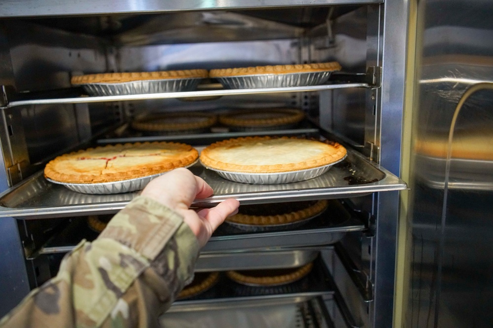 Soldiers stationed in Swietoszow celebrate Thanksgiving