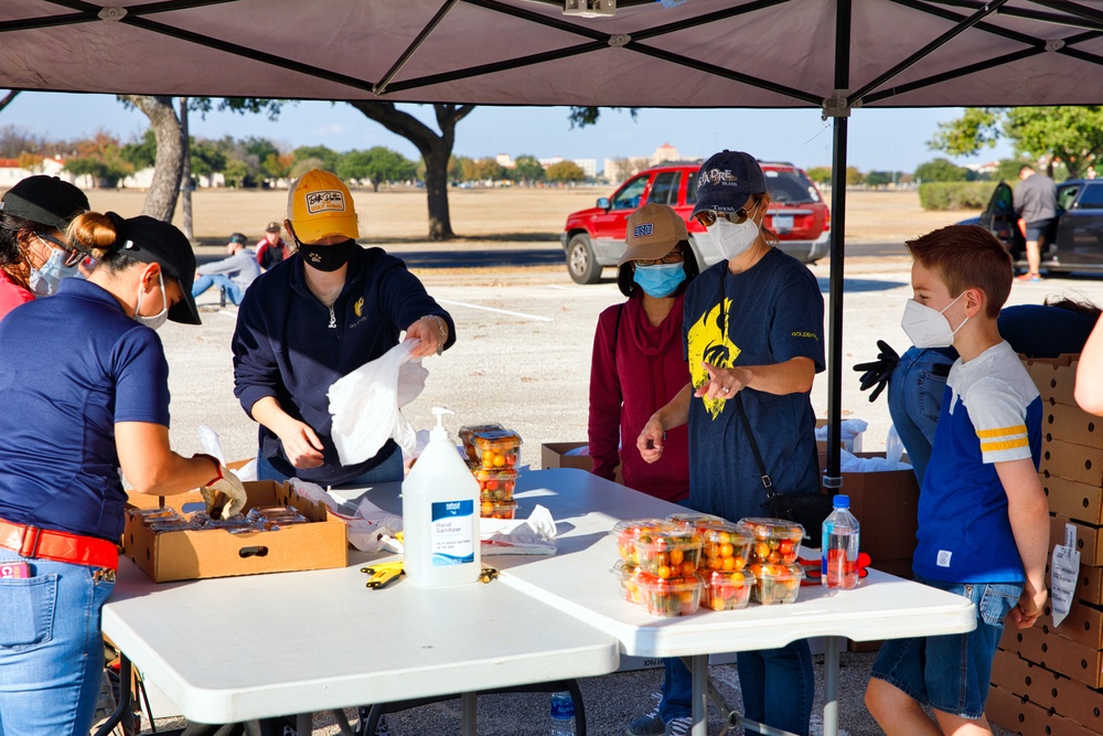 Pop-Up Food Distribution for Military Families