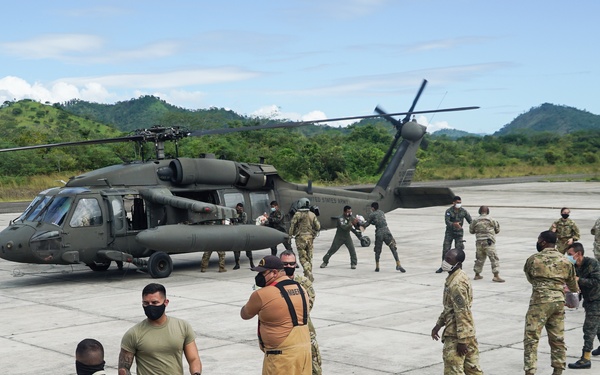 JTF-Bravo continues aerial deliveries in response to Hurricane Iota