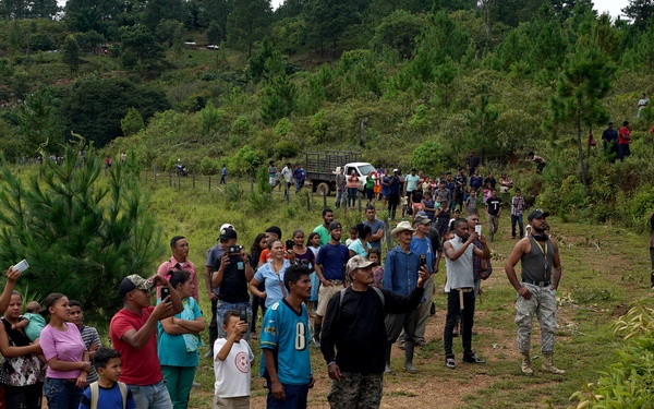 JTF-Bravo continues aerial deliveries in response to Hurricane Iota