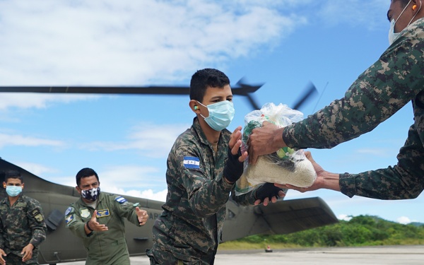 JTF-Bravo continues aerial deliveries in response to Hurricane Iota