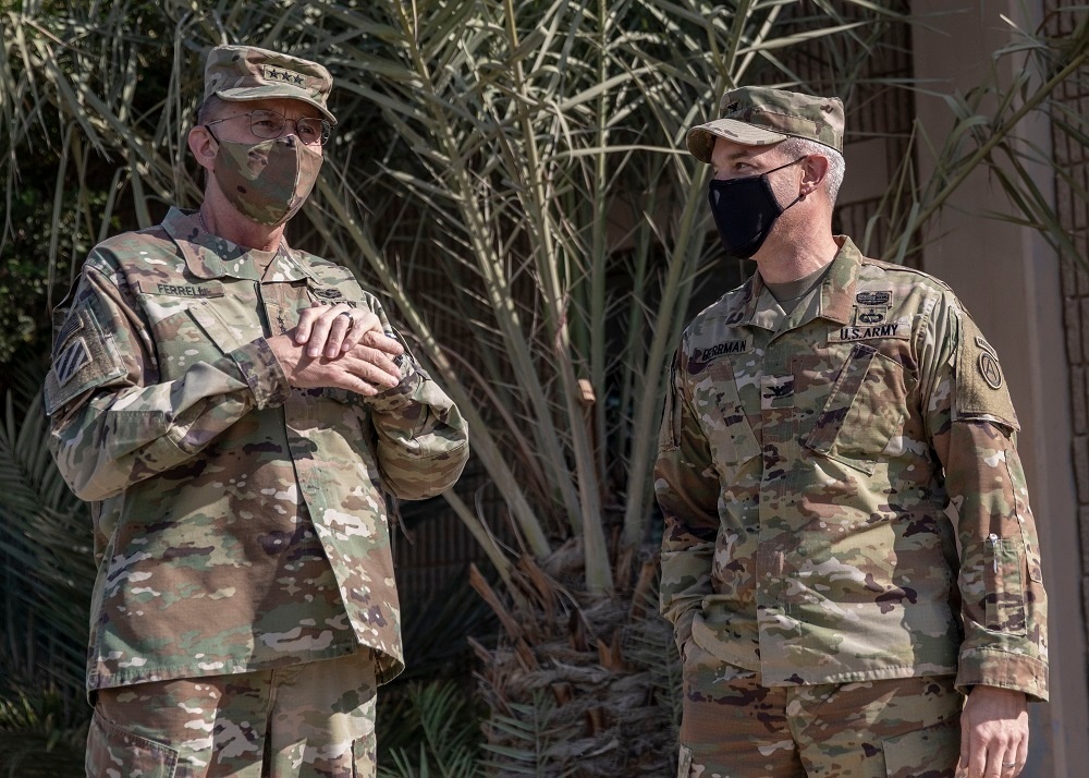 Lt. Gen. visits Camp Arifjan