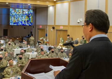 Eighth Army Holds Thanksgiving Prayer Luncheon