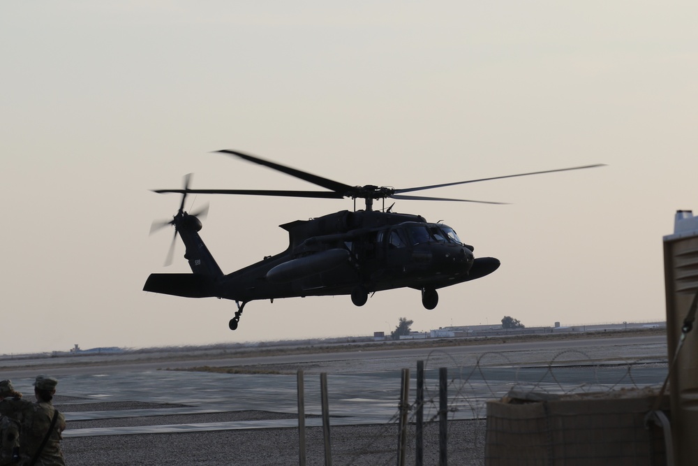 UH-60 landing