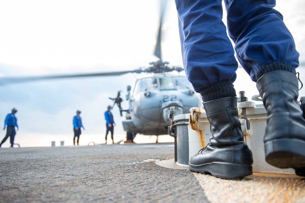 USS John Paul Jones Flight Operations