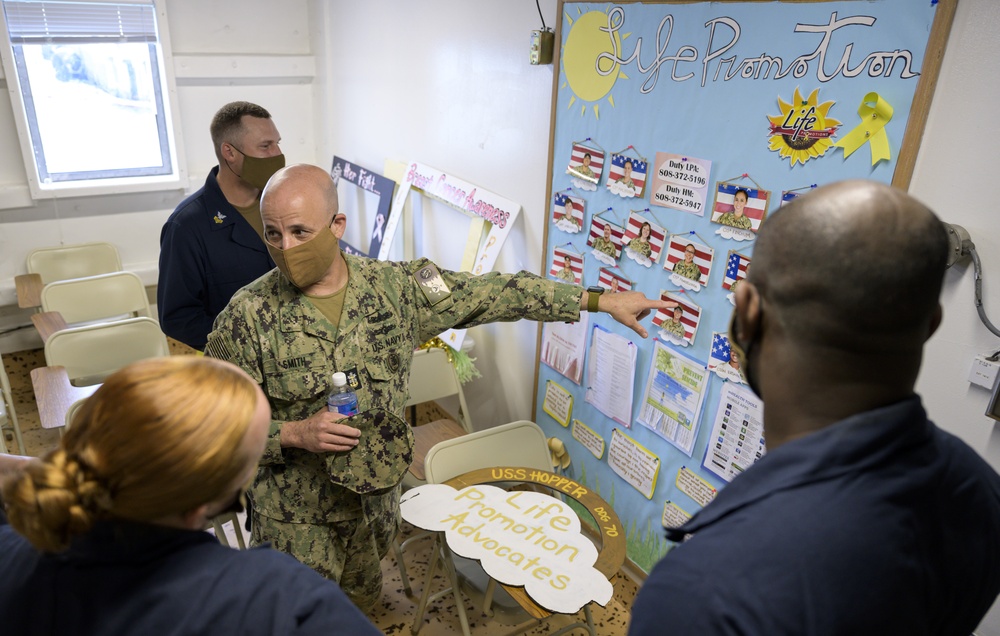 MCPON Visits USS Hopper