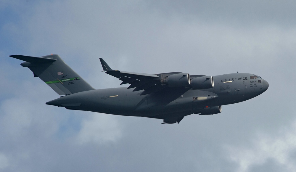 West Coast Demo Team highlights C-17 capabilities