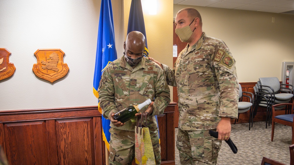 2nd Bomb Wing leadership introduce chief master sergeant selects