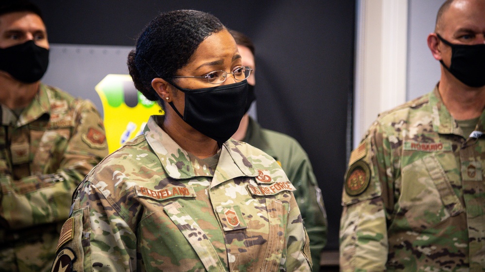 2nd Bomb Wing leadership introduce chief master sergeant selects