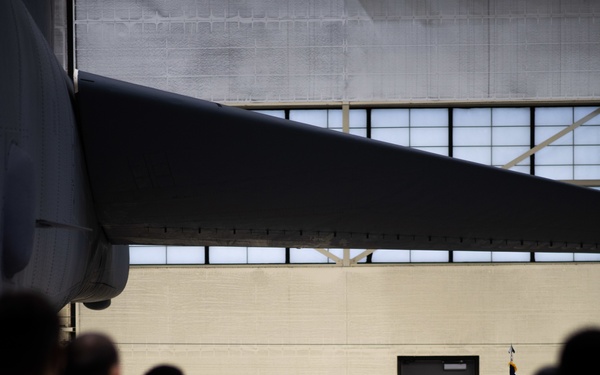 Rear Adm. William W. Wheeler III Visits Team Minot