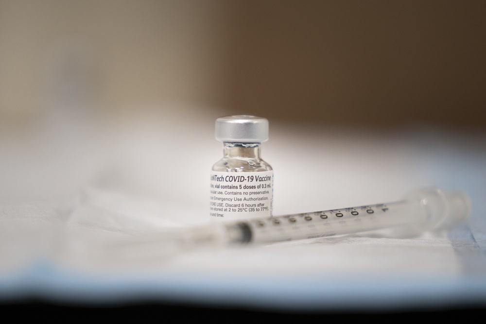 CJCS &amp; SEAC receive COVID-19 vaccine