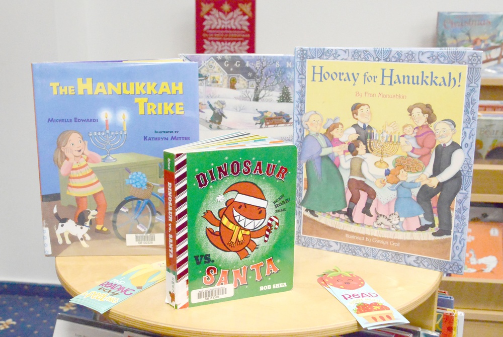 NSA Souda Bay’s Library Offers Holiday Books and Movies