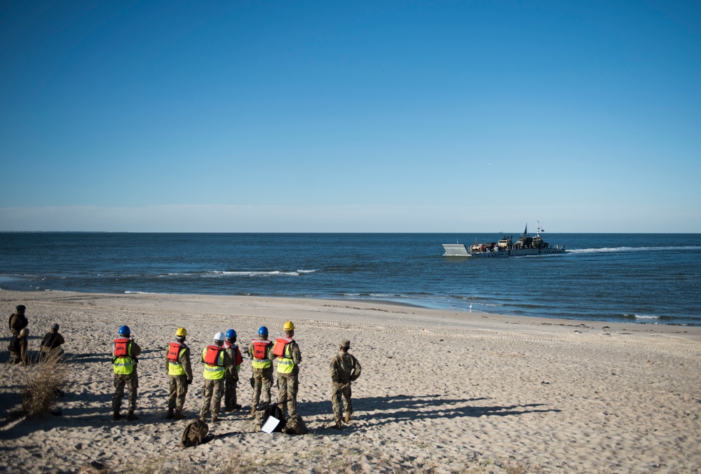 7th TB(X) soldiers conduct joint exercise with Navy