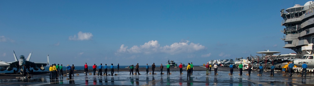 Sailors Conduct Freshwater Washdown