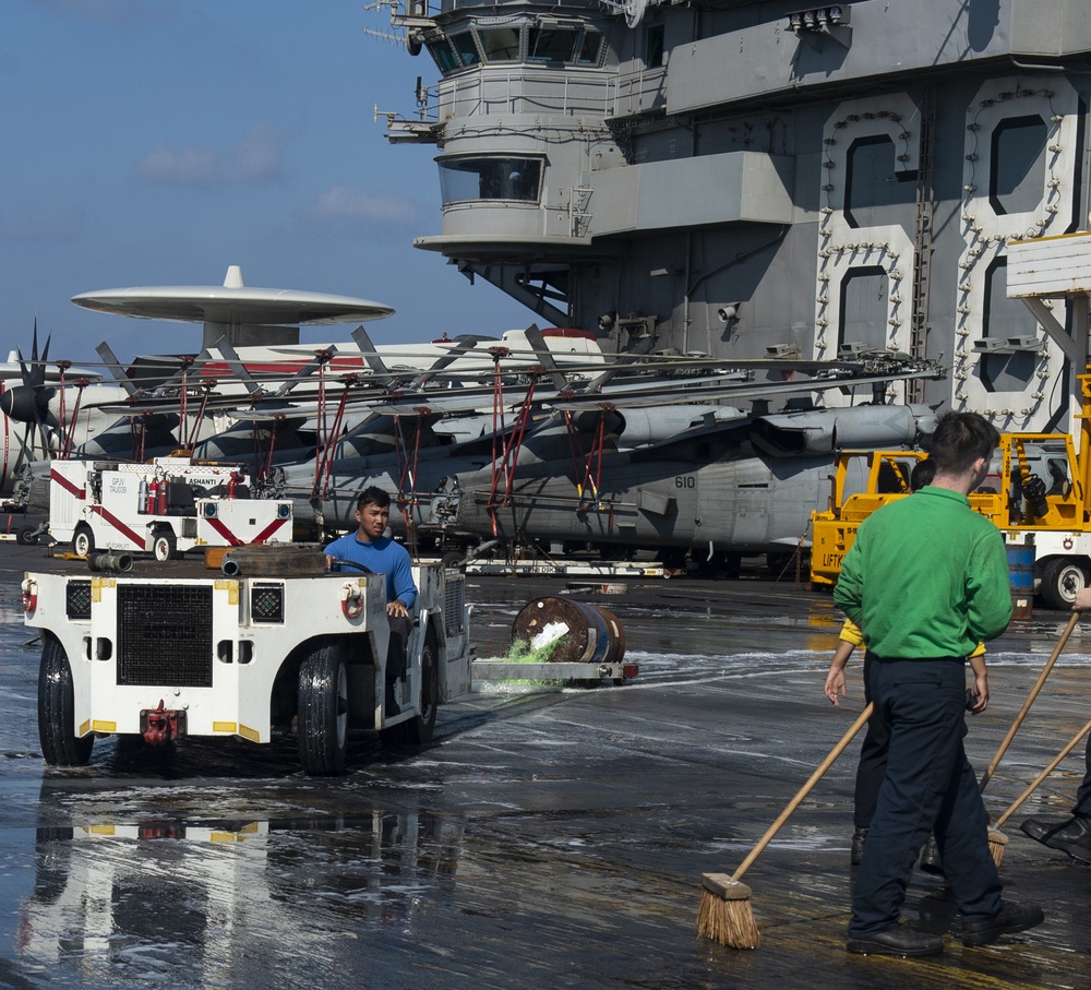 Sailors Conduct Freshwater Washdown