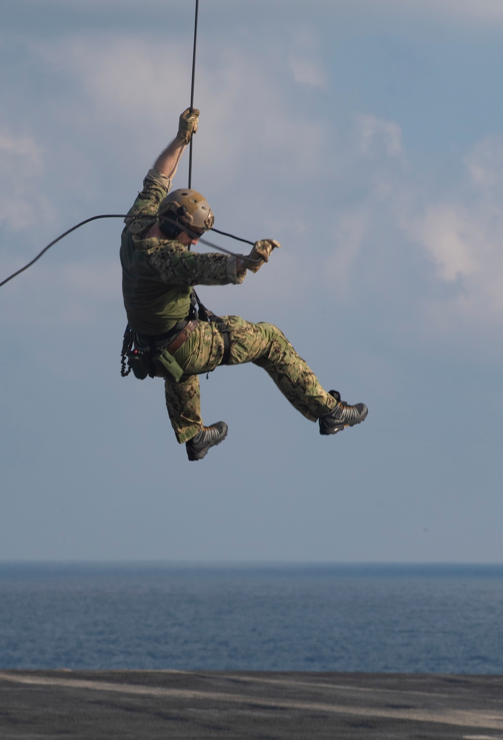 Nimitz Conducts Fast Rope Drills