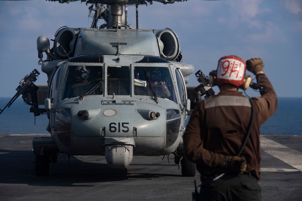 Nimitz Conducts Fast Rope Drills