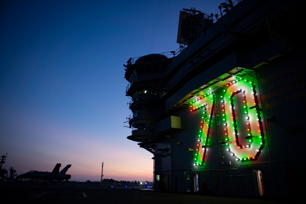 USS Carl Vinson (CVN 70) Displays Holiday Lights