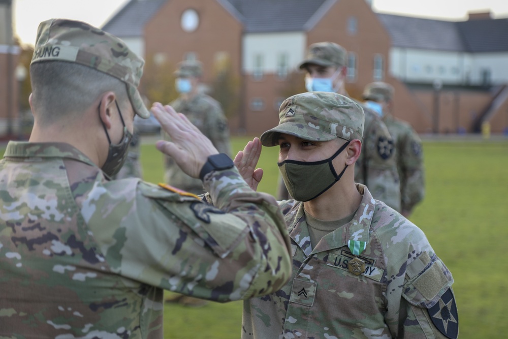 2nd Battalion, 1st Infantry Regiment soldiers awarded Army Commendation Medal