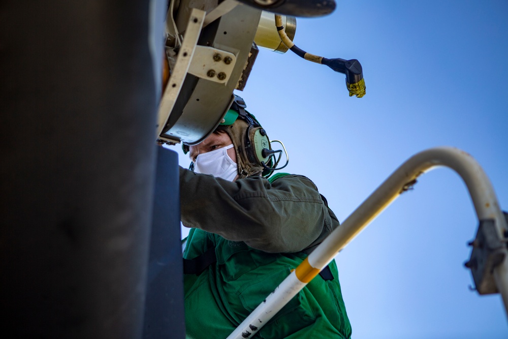 VMM-164 (Rein) Marines conduct corrosion control maintenance