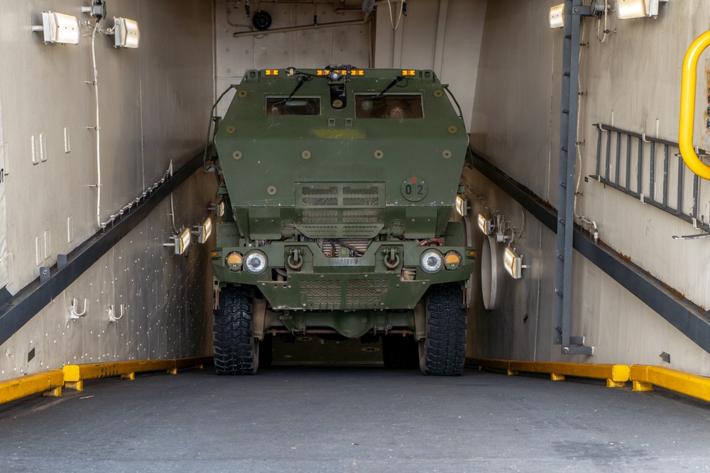 15th MEU Marines display HIMARS aboard Makin Island Amphibious Ready Group