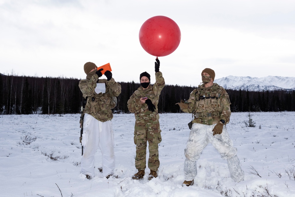 ‘Denali’ paratroopers and AKARNG aviators conduct aerial resupply training at JBER