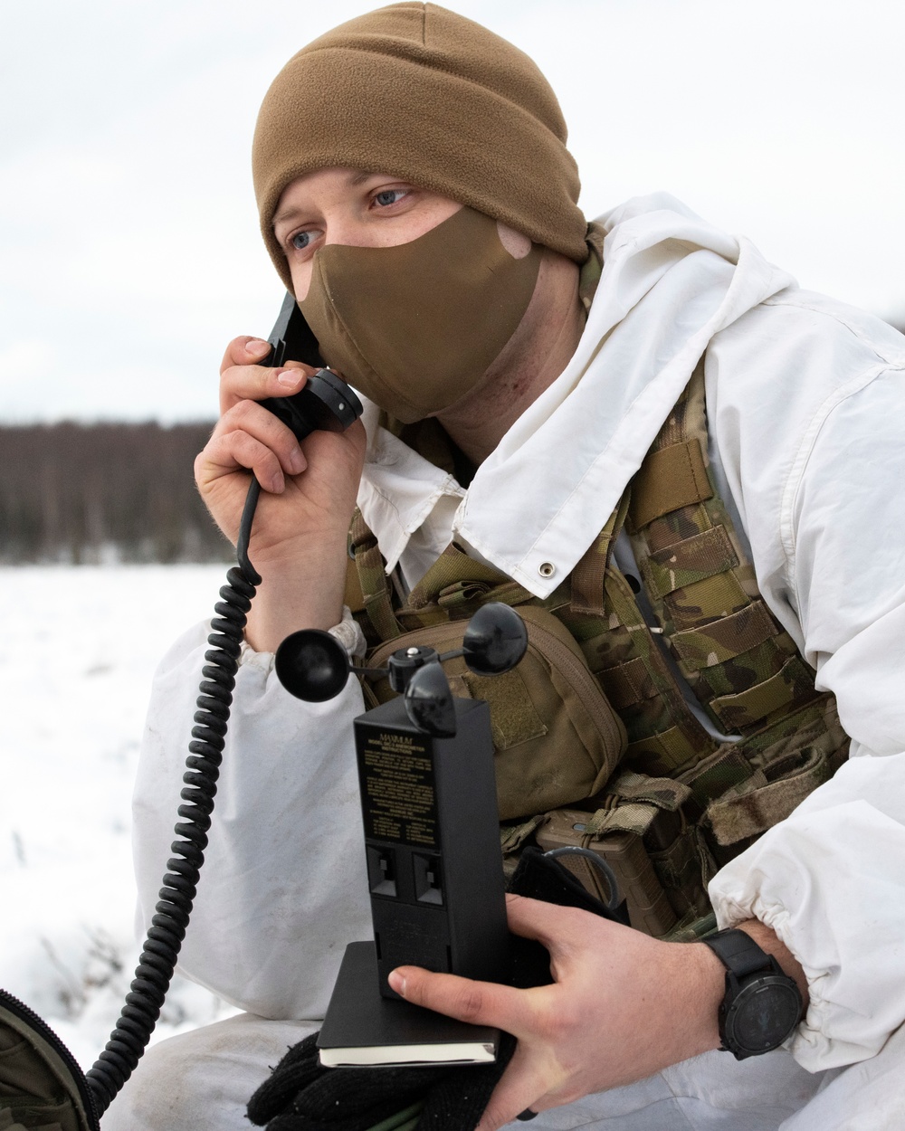 ‘Denali’ paratroopers and AKARNG aviators conduct aerial resupply training at JBER