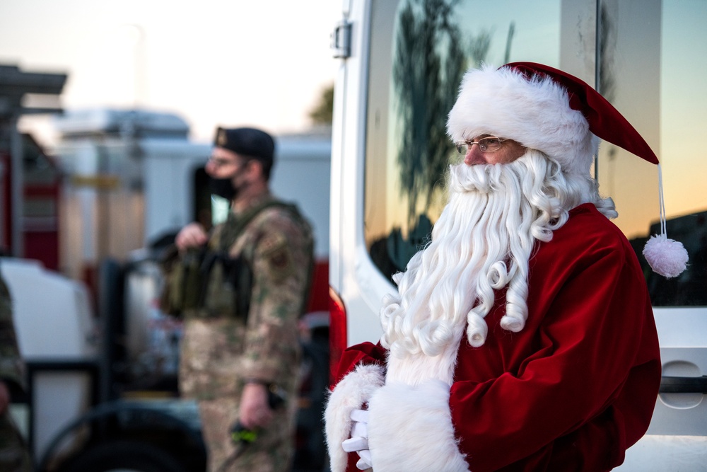 JBSA-Lackland Christmas Parade