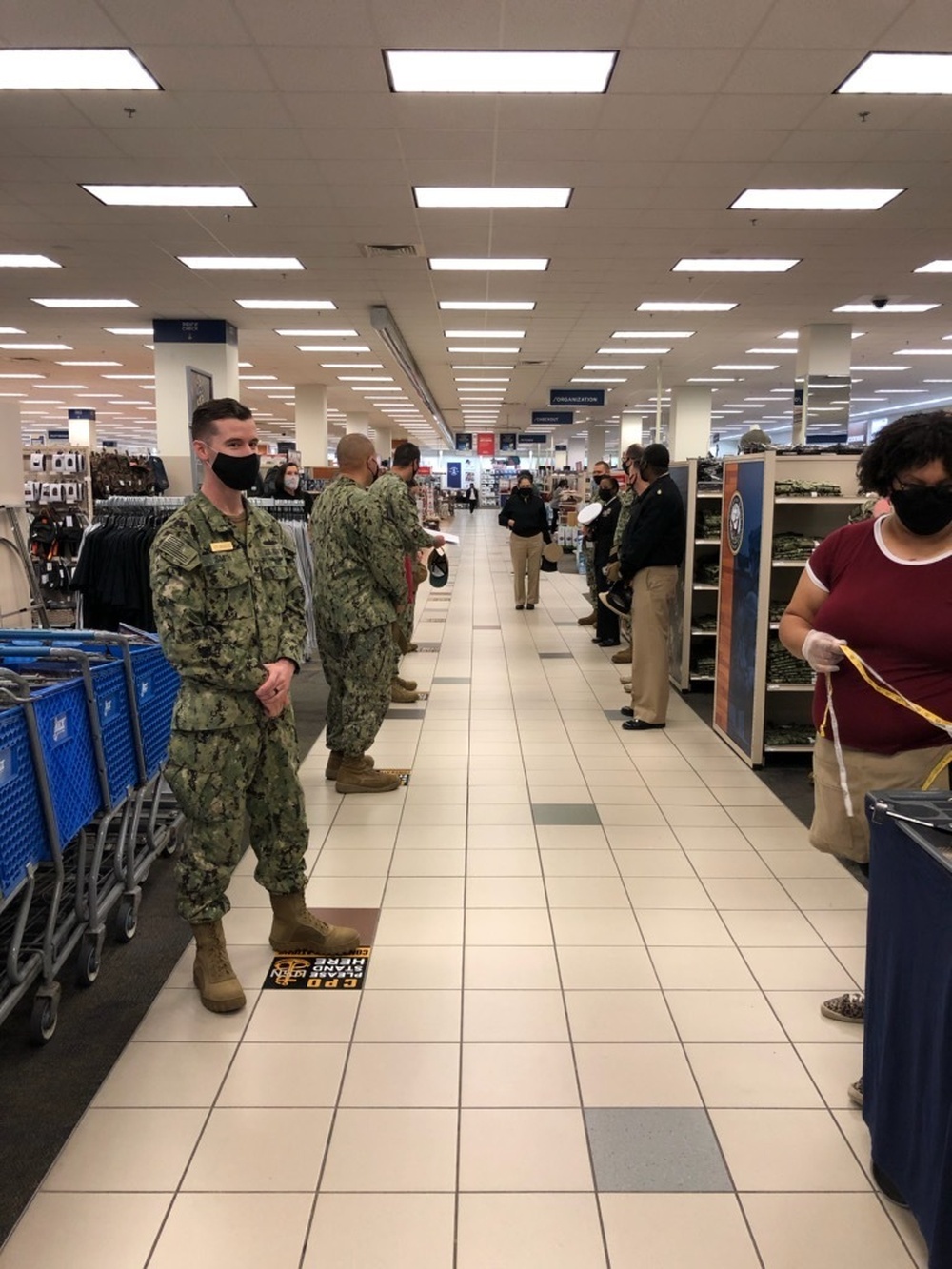 DVIDS - Images - Chief Petty Officer Selectees Safely Get Fitted for ...