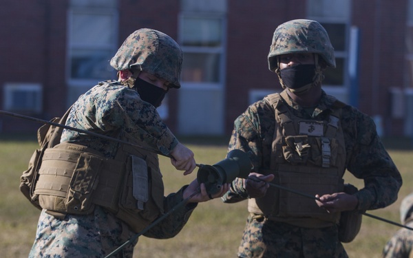 8th Communication Battalion conducts demonstration of new radio antenna