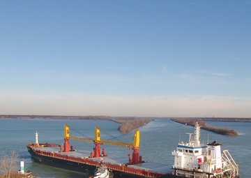 Freighter Harvest Spirit blocks Detroit River shipping channel after running aground