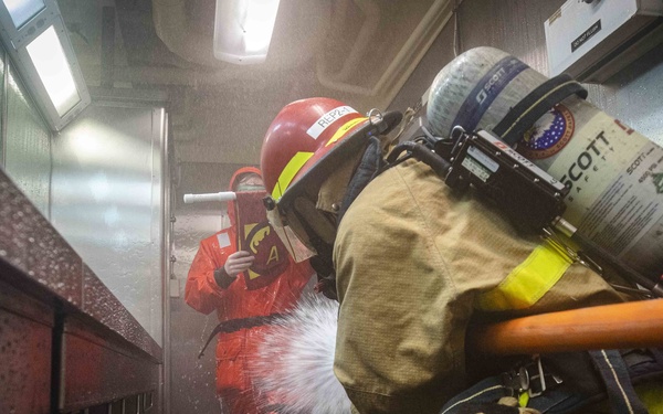 McCain conducts Final Battle ITT Drill