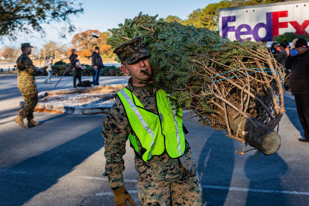 WWE Superstars support Camp Lejeune Trees for Troops 2019