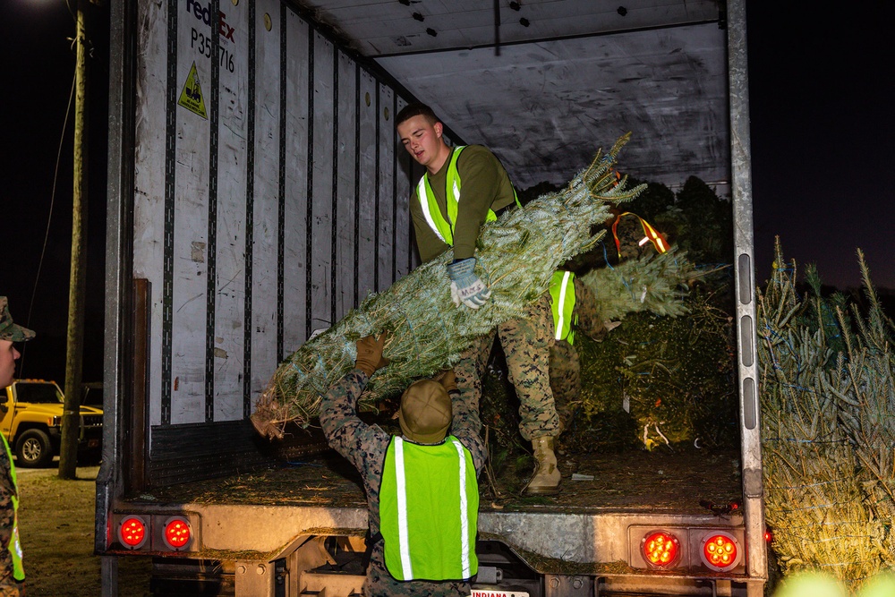 WWE Superstars support Camp Lejeune Trees for Troops 2019