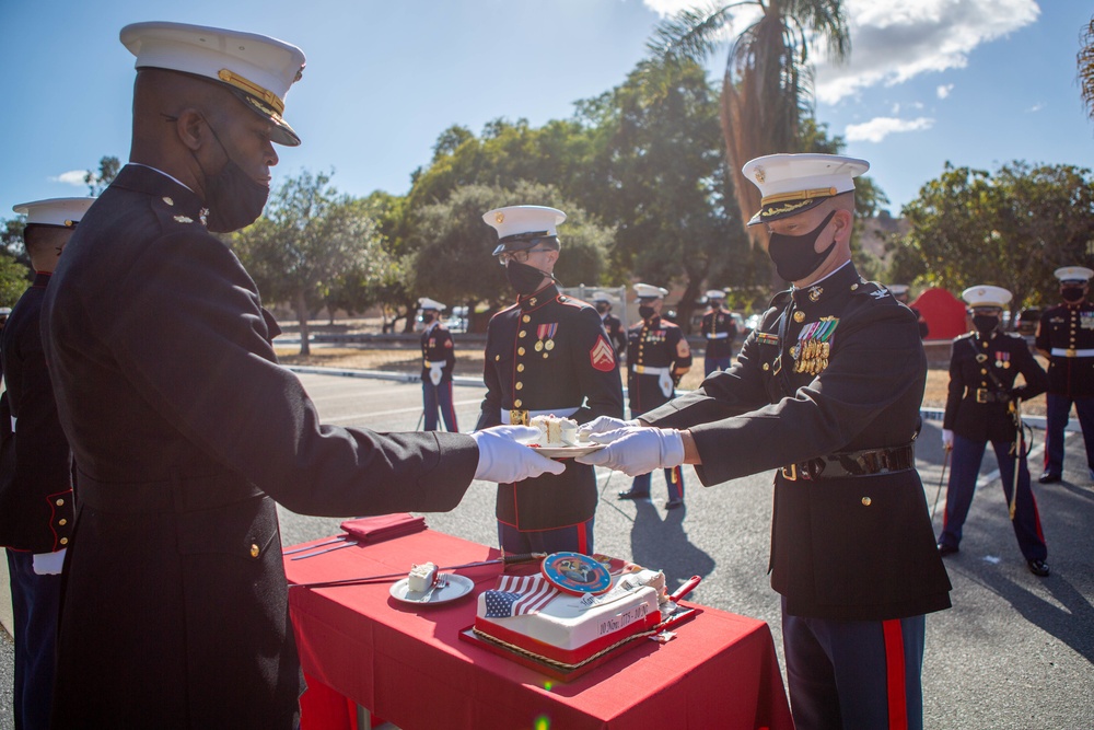 I MIG Cake Cutting Ceremony